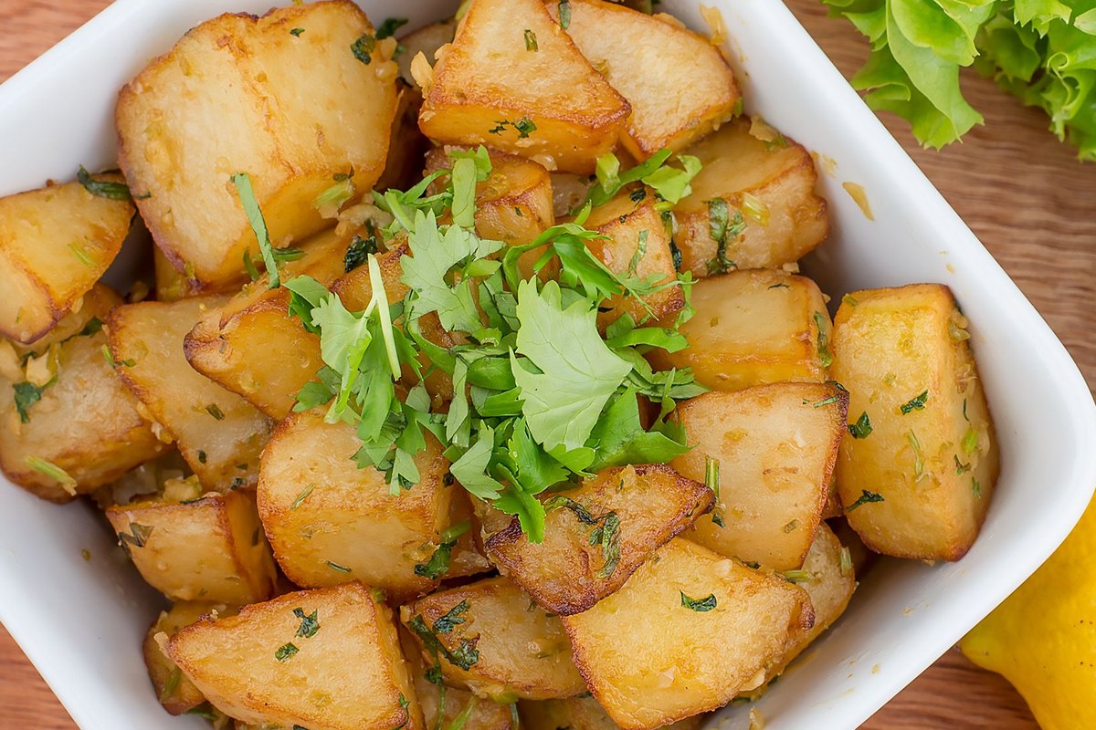 A serving of garlic parmesan roasted potatoes